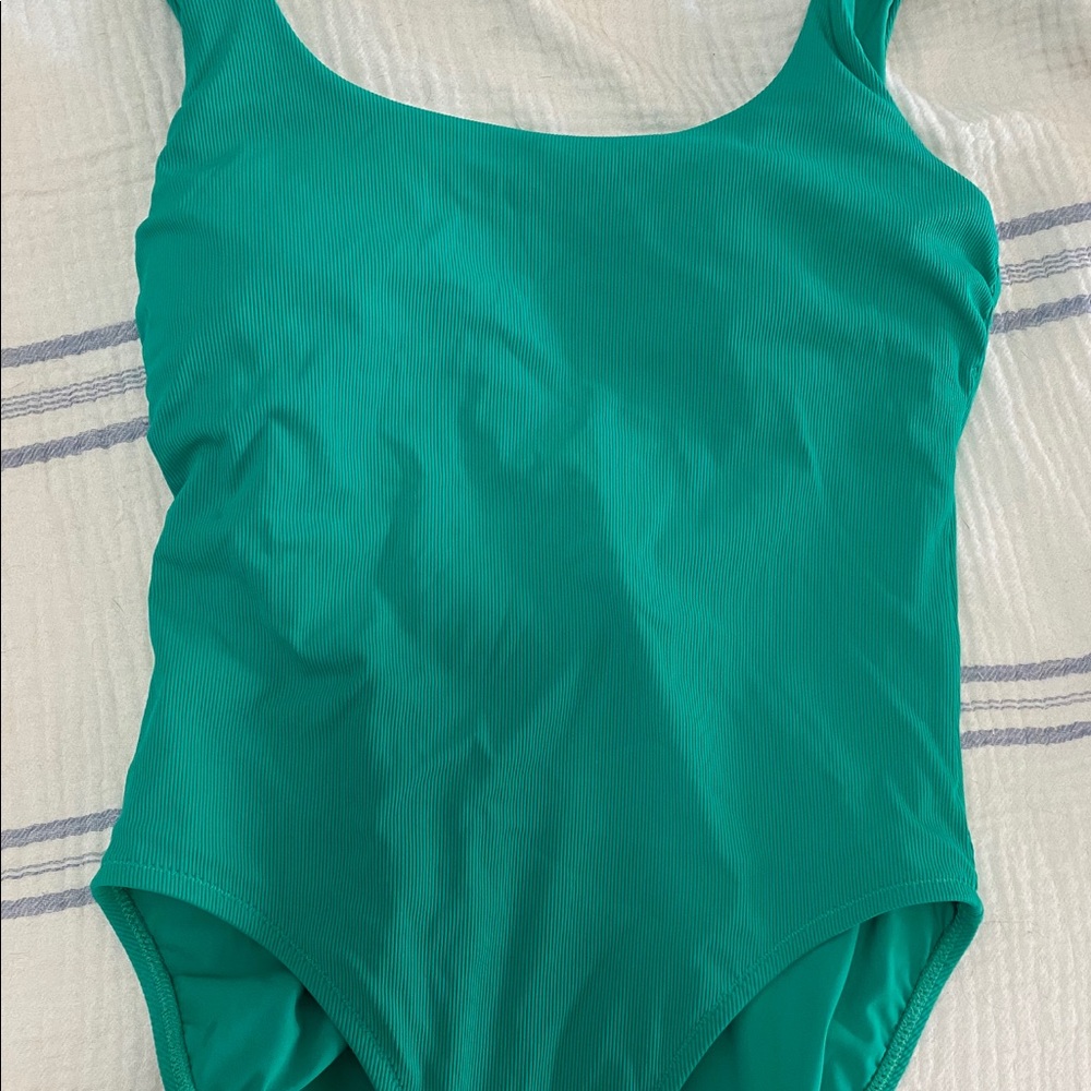 One piece swim never worn - Picture 2 of 2